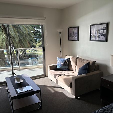Waterfront@Waves Apartamento Cowes Exterior foto