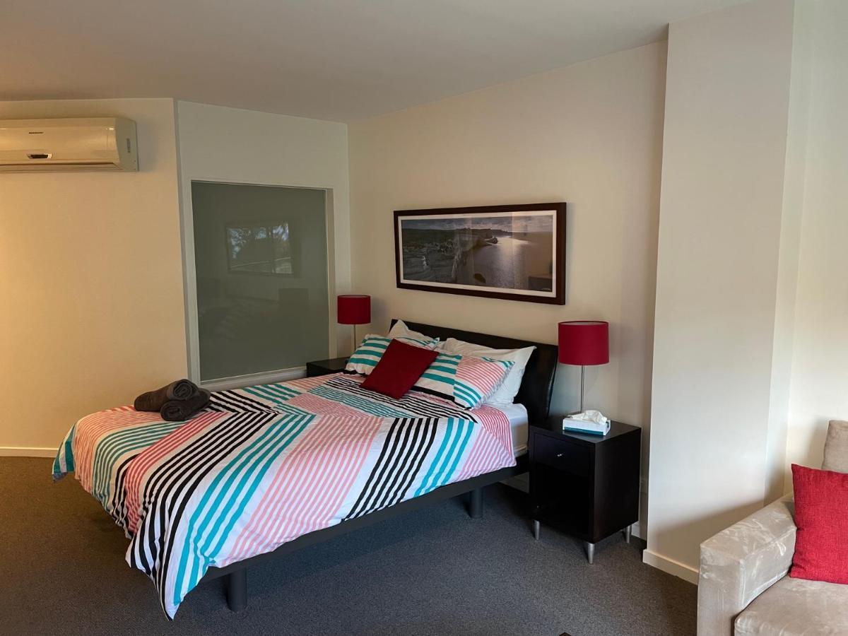 Waterfront@Waves Apartamento Cowes Exterior foto